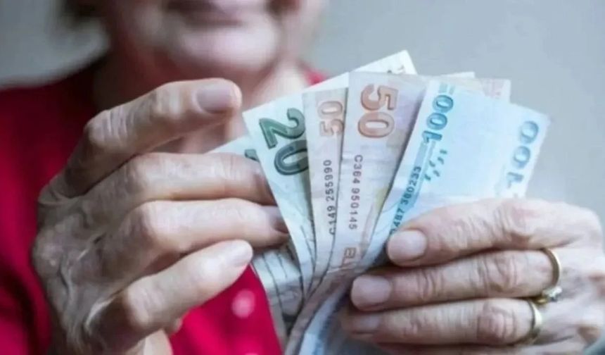 En düşük emekli maaşı belli oldu!