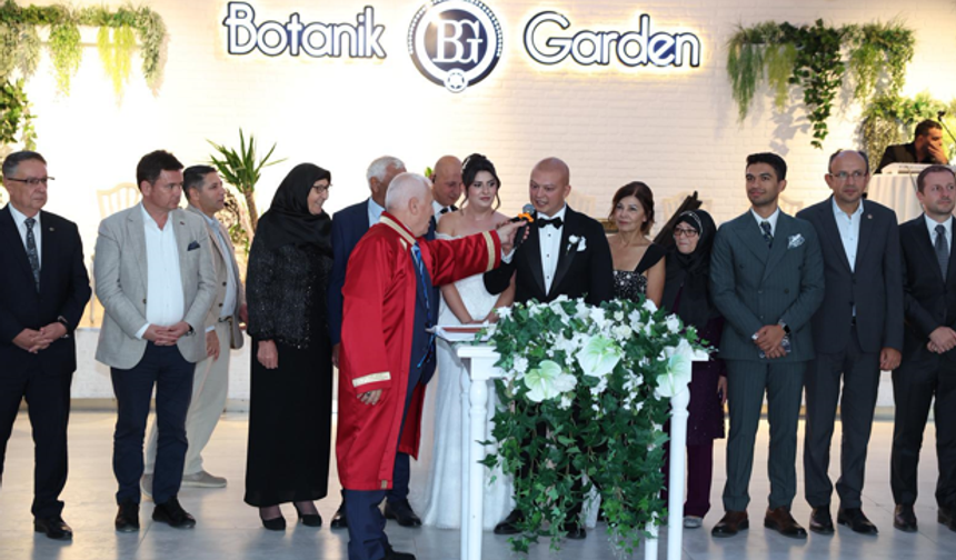 Siyaset, medya ve iş dünyası bu düğünde buluştu