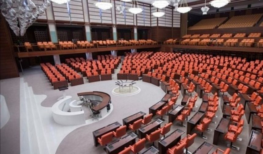 Meclis bugün açılıyor: CHP'den boykot kararı