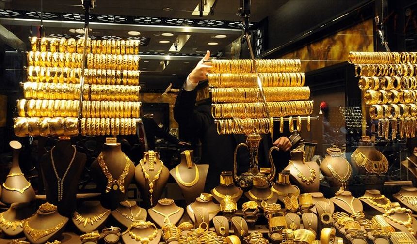 Altın fiyatları iki haftanın zirvesinde