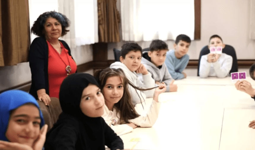 Osmangazi'den çocuklara haklarını öğreten atölye
