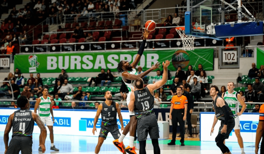 Bursaspor Basketbol, Petkimspor'u devirdi!