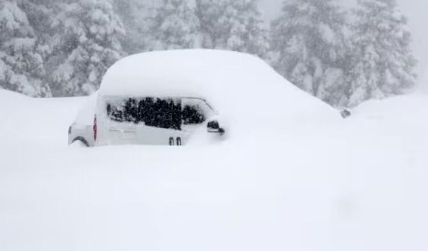 Uludağ'da kar 1 metre!