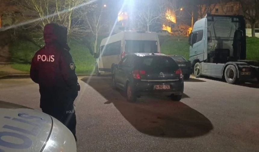 Bursa'da otoparkta kanlı kavga!