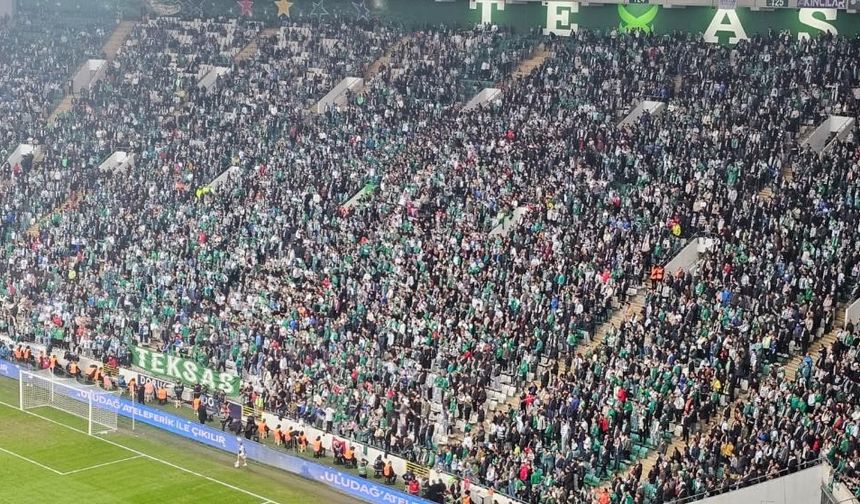 Bursaspor'un rakibinde kriz!