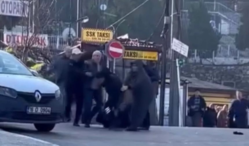 Bursa'da yumruklar havada uçuştu!