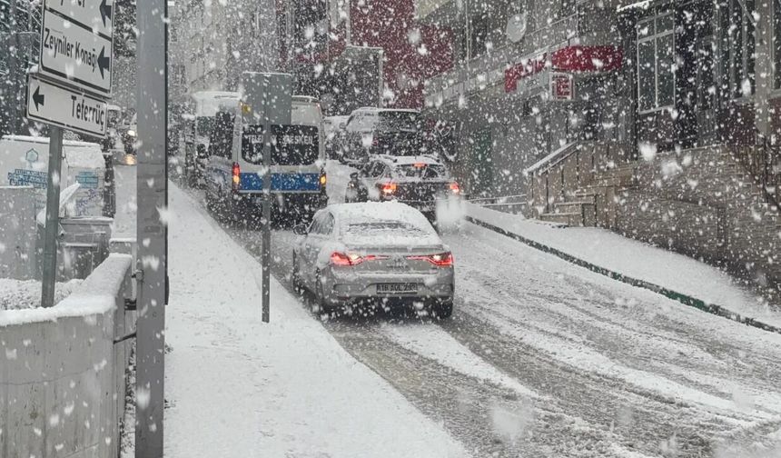 Bursa'da trafikte zor anlar!