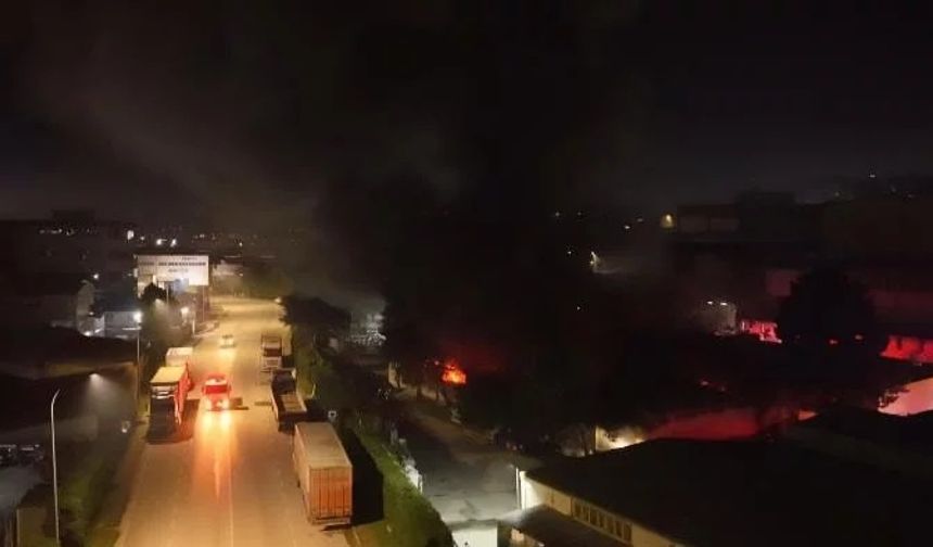 Tekstil fabrikasında yangın!