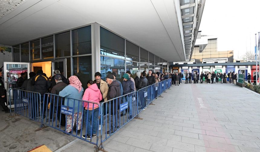 Bursa’daki iftar sofralarına ilgi büyük