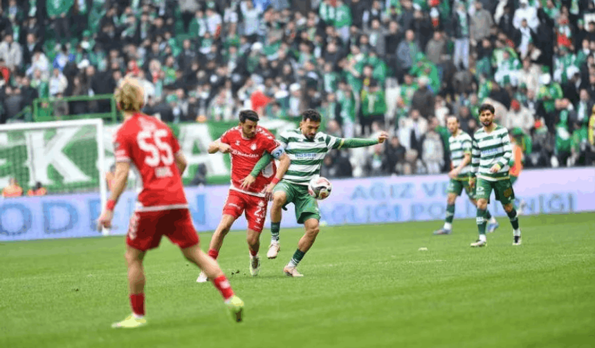 Timsah'tan Aksaray'a gol yağmuru!