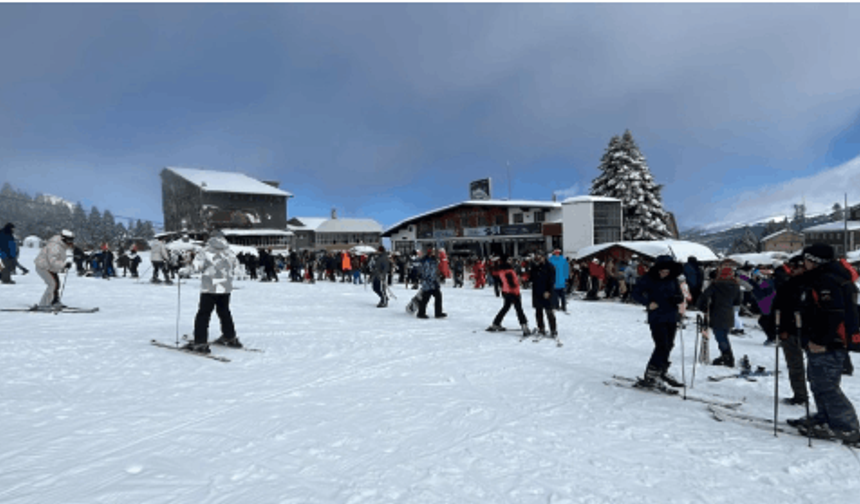 Uludağ'da Sevgililer Günü yoğunluğu