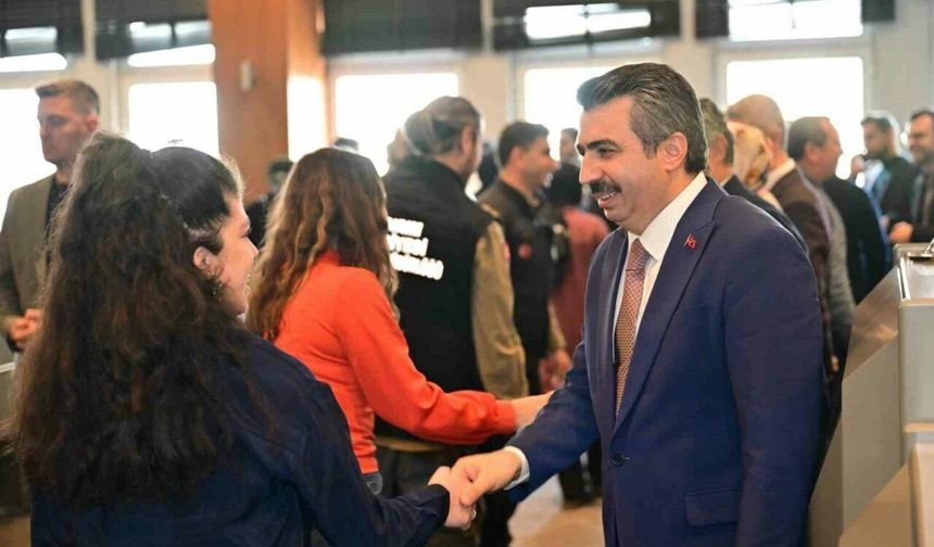 Başkanı Yılmaz, çalışanlarla bayramlaştı