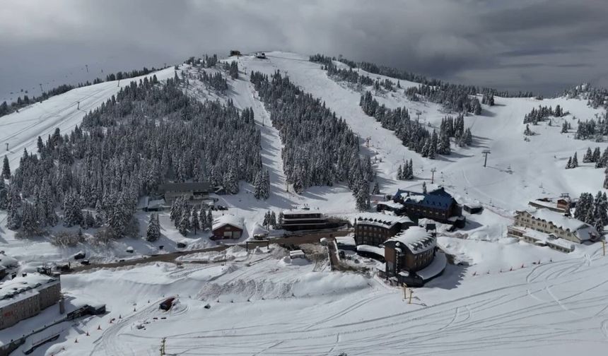 Uludağ’da Nisan ayında 2 metre kar