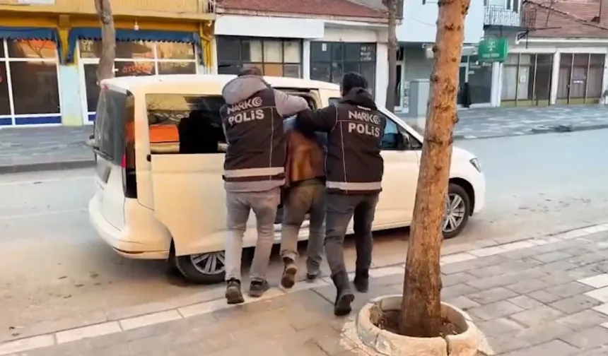 71 ilde zehir tacirlerine darbe!