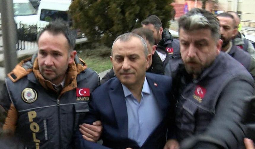 ESKİ VALİ TUNCAY SONEL ADLİYEYE SEVK EDİLDİ