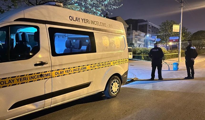 TARTIŞTIĞI KİŞİYİ YÜZÜNDEN VURDU!