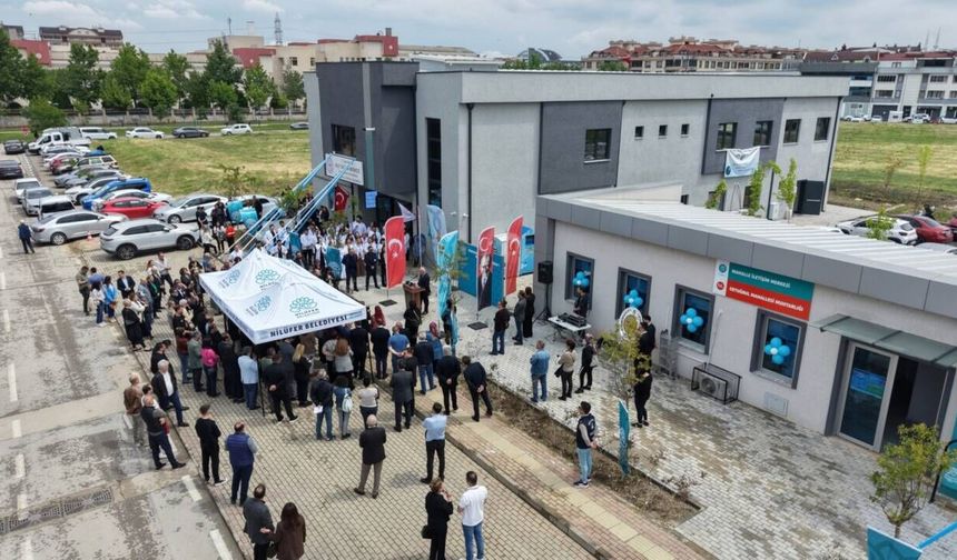 NİLÜFER'DE ÇİFTE AÇILIŞ