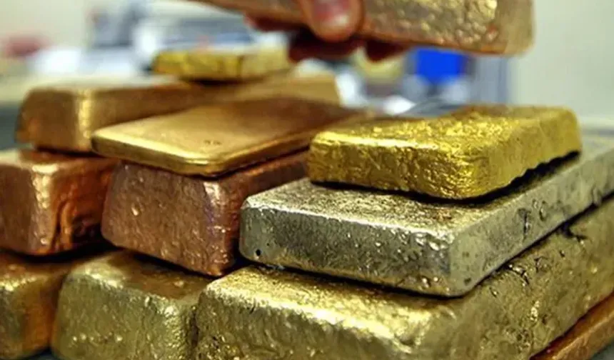 Altın fiyatları son 1,5 haftanın dibini gördü!