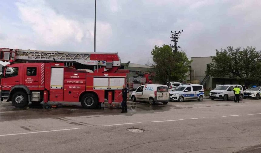 BURSA’DA FABRİKA YANGINI