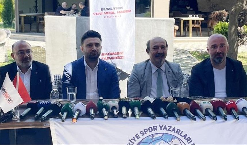 ÇELİK: ''BİR YABANCI FUTBOLCUYLA ANLAŞTIK''