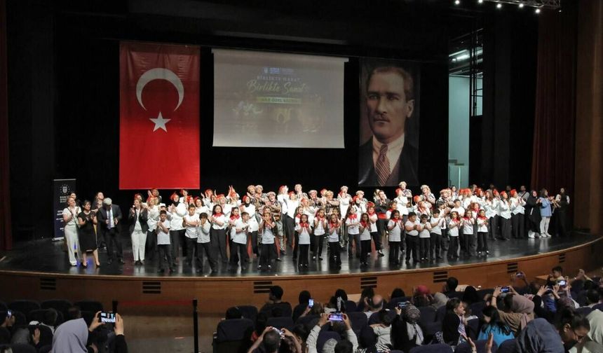BURSA’DA AİLELERE SANAT GECESİ