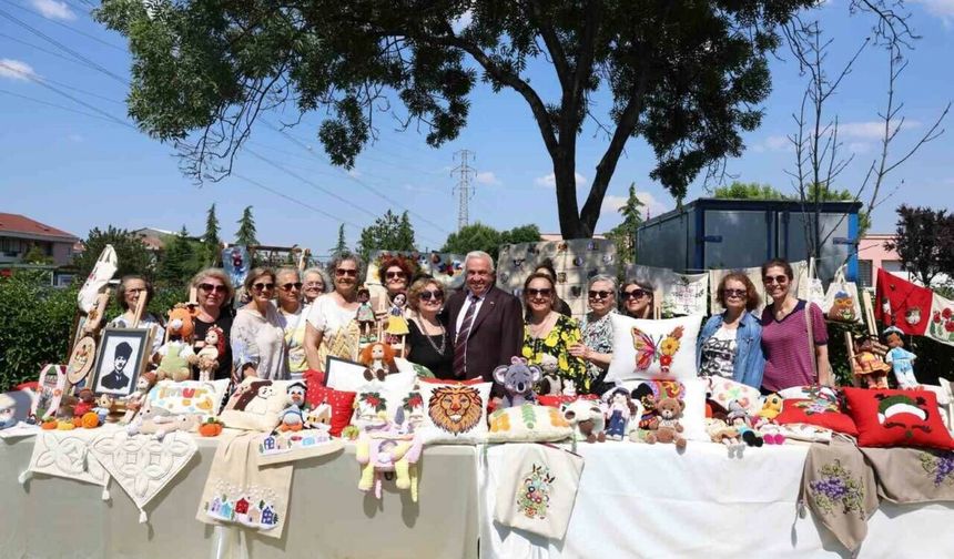Bursa’da olgun gençlerden yıl sonu sergisi