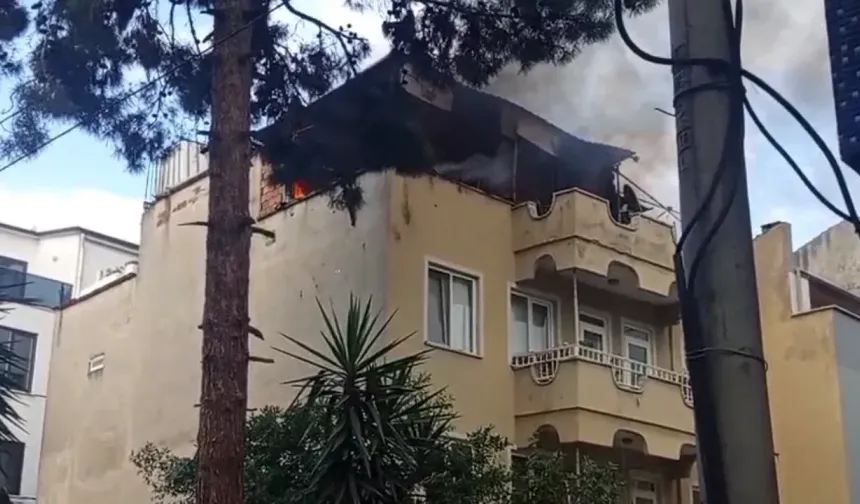 BURSA'DA ÇATI YANGINI