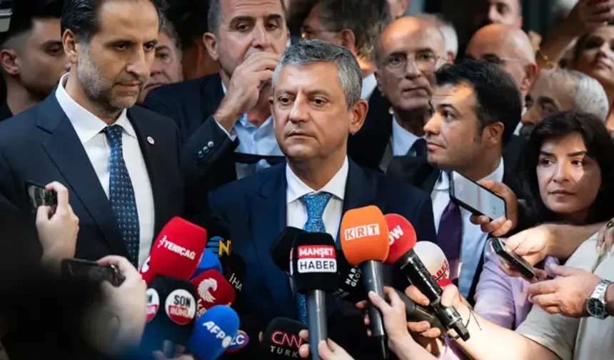 ÖZGÜR ÖZEL’İN A TAKIMI AÇIKLANDI