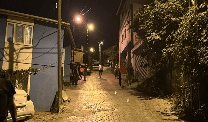 SOKAK ORTASINDA POMPALI DEHŞETİ!