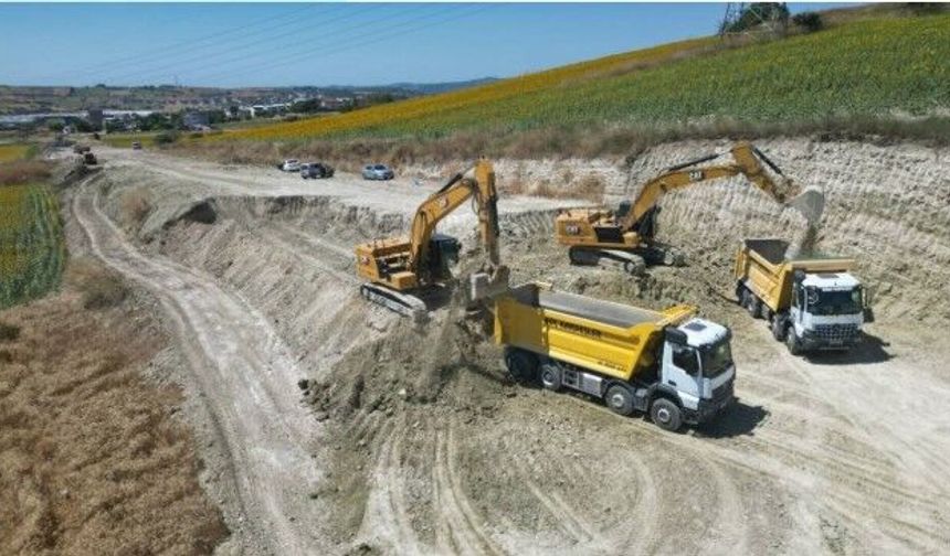 BURSA'DA 2 BİN METRELİK YENİ ULAŞIM HAMLESİ!