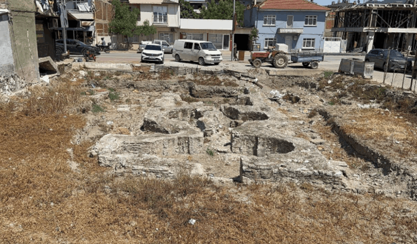 İZNİK'TE TARİHİ MİRAS İÇİN ÇAĞRI!