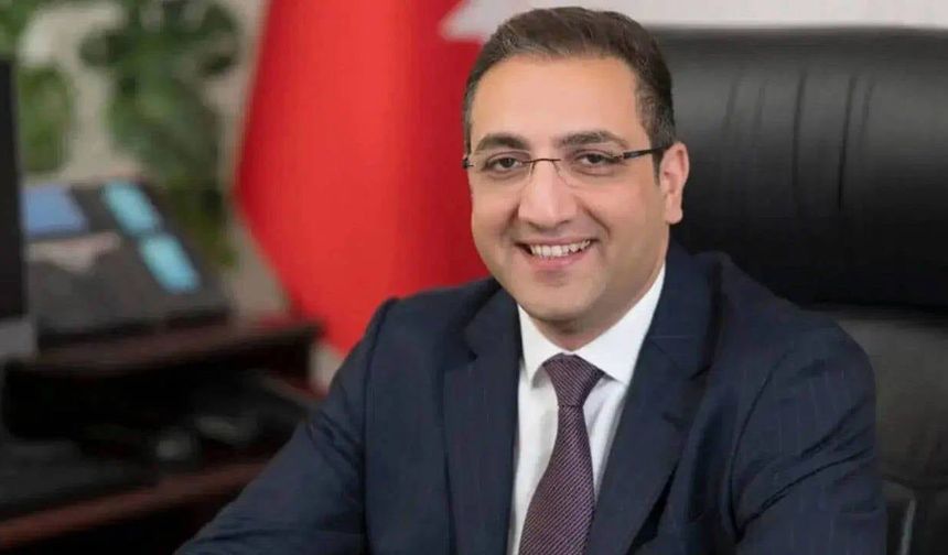 BALÇOVA BELEDİYE BAŞKANI ONUR YİĞİT GÖREVE İADE EDİLDİ