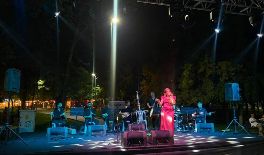 KÜLTÜRPARK’TA TÜRKÜ DOLU AKŞAM