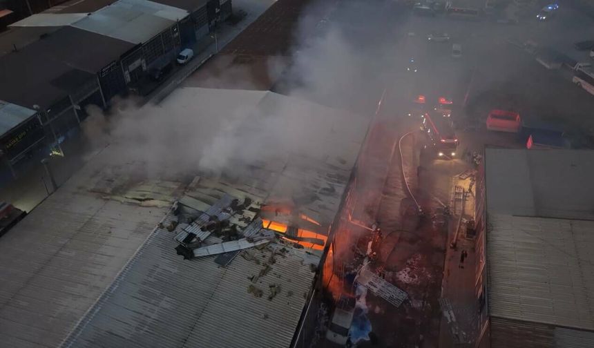 BURSA’DAKİ MÜHÜRLÜ FABRİKADA YANGIN!