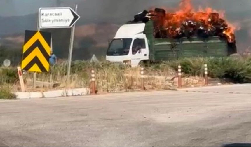 SAMAN YÜKLÜ KAMYONETTE KORKUNÇ ANLAR!