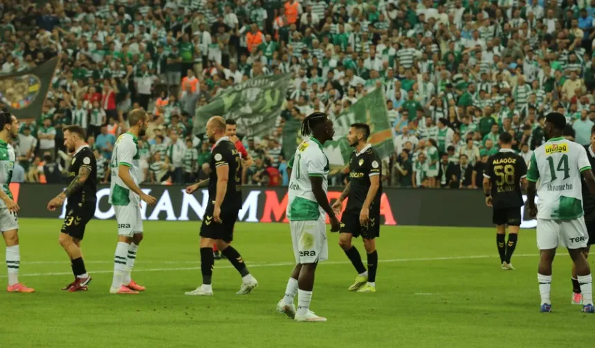 BURSASPOR 1. LİG'E 2'DE 2 İLE BAŞLADI!