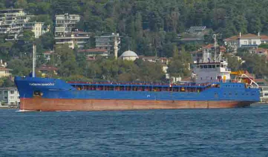 MARMARA’DA İKİ GEMİ ÇARPIŞTI