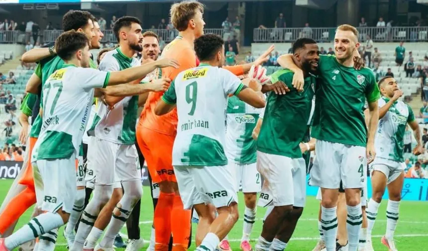 BURSASPOR BATMAN DEPLASMANINDA ZİRVEYİ KAPTI