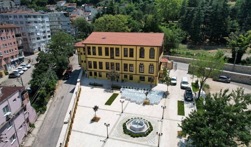BURSA’DA EĞİTİM VE DÜŞÜNCE HAYATINA BÜYÜK KATKI!
