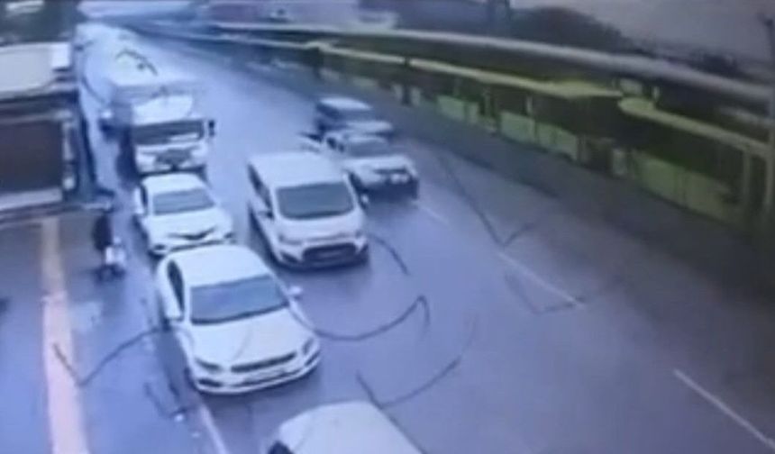 BURSA’DA PEŞ PEŞE KAZA!