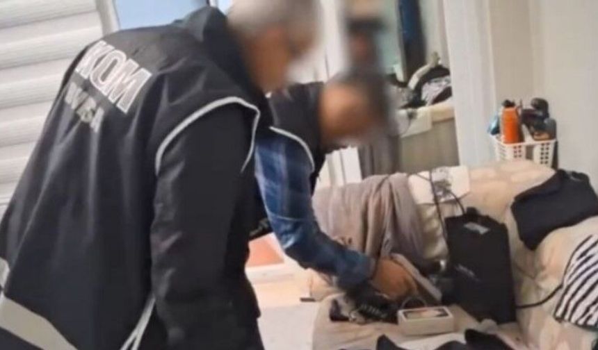BURSA'NIN 3 İLÇESİNDE SUÇ ÖRGÜTLERİNE DARBE!