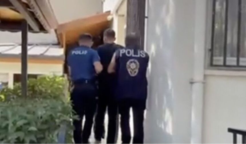 BURSA'DA ARANAN 3 KİŞİ YAKAYI ELE VERDİ