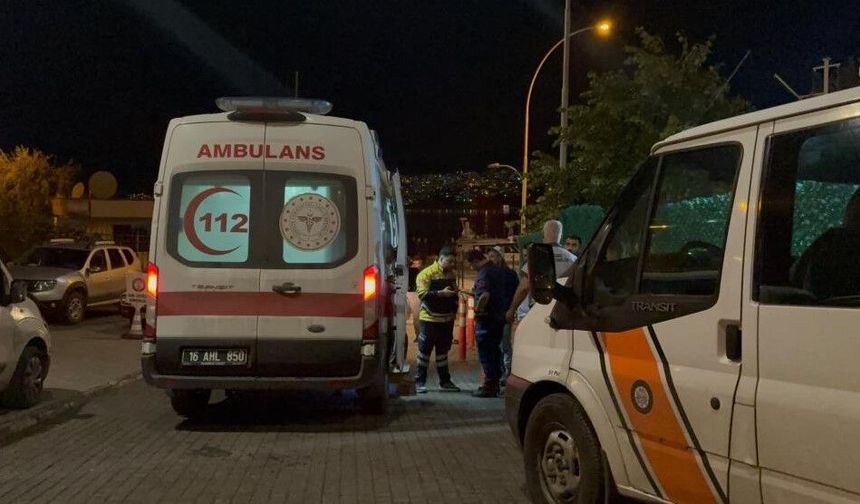 ÜNİVERSİTE ÖĞRENCİSİ DENİZE DÜŞTÜ: DURUMU AĞIR!