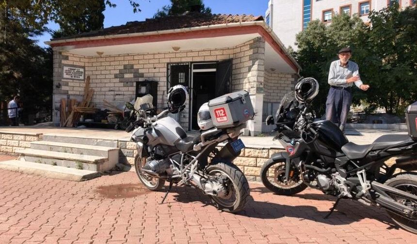 BURSA'DA MEZARLIKTA BALTALI HESAPLAŞMA!