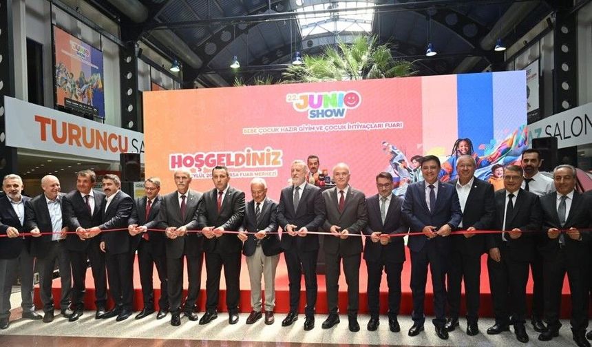 JUNIOSHOW BURSA'DA KAPILARINI AÇTI