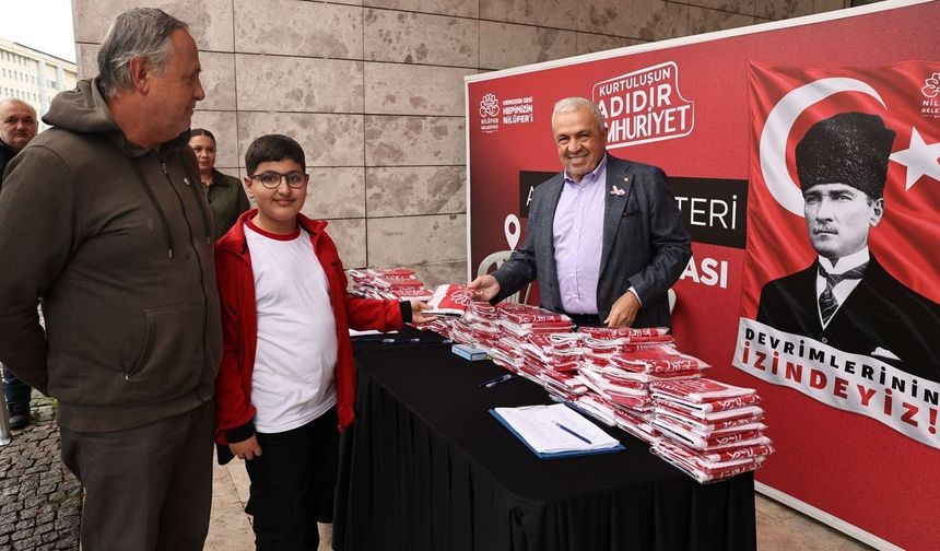 ATATÜRK POSTERLERİ NİLÜFER'İN HER YERİNDE