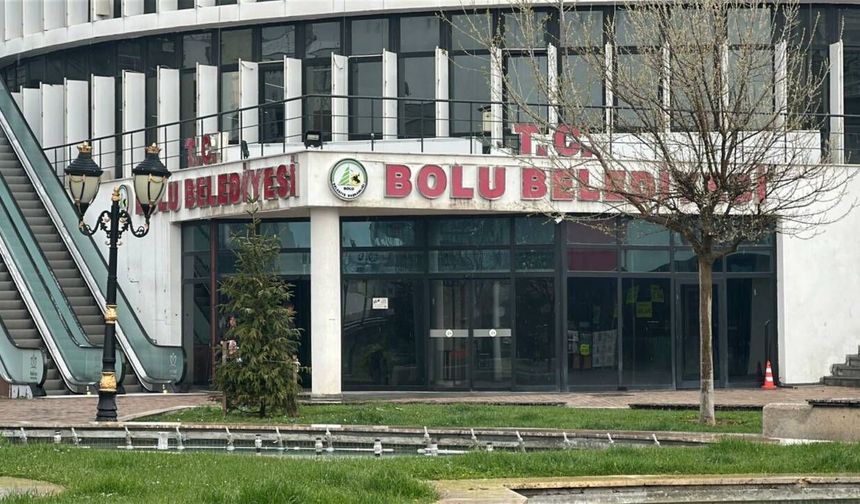 BOLU BELEDİYESİ’NE OPERASYON: 4 GÖZALTI