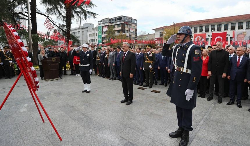 BURSA’DA CUMHURİYET BAYRAMI KUTLAMALARI BAŞLADI