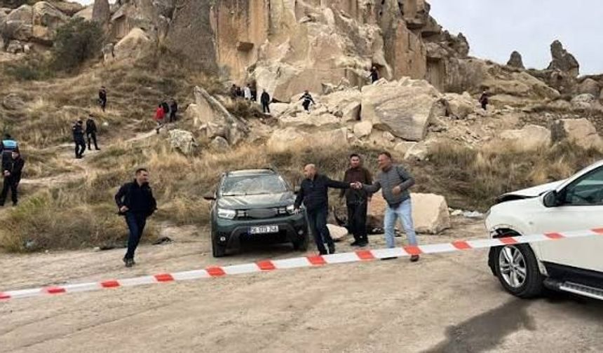 KAPADOKYA’DA PERİBACASI ÇÖKTÜ: ÖLÜ VE YARALILAR VAR