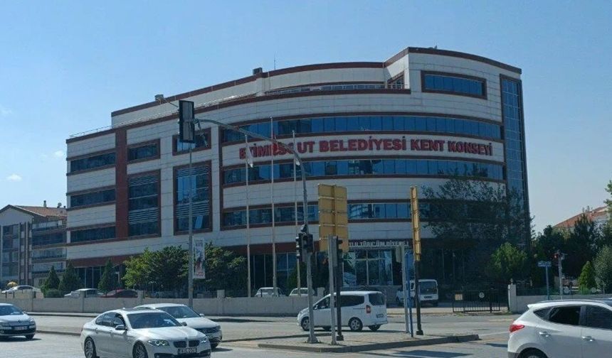 ETİMESGUT BELEDİYESİ SORUŞTURMASINDA 7 KİŞİ TUTUKLANDI